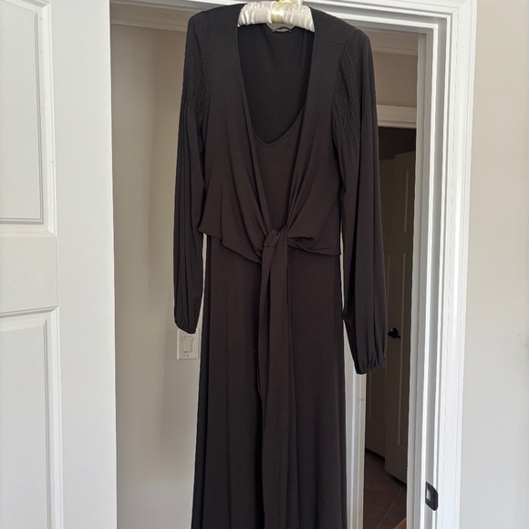 Vintage Theory Dress - Picture 1 of 3